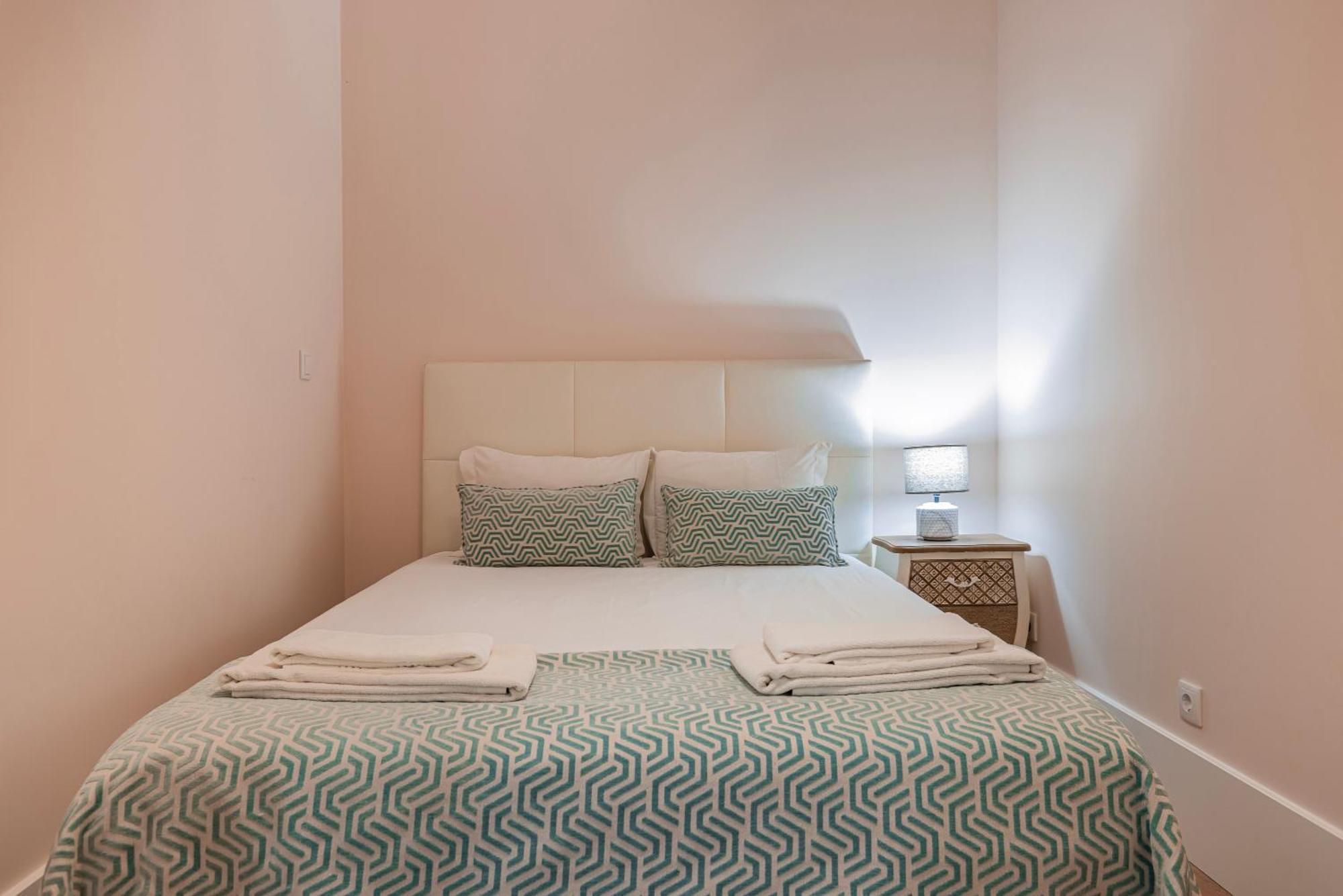 Apartamento Moderno Com Terraco Lissabon Exterior foto